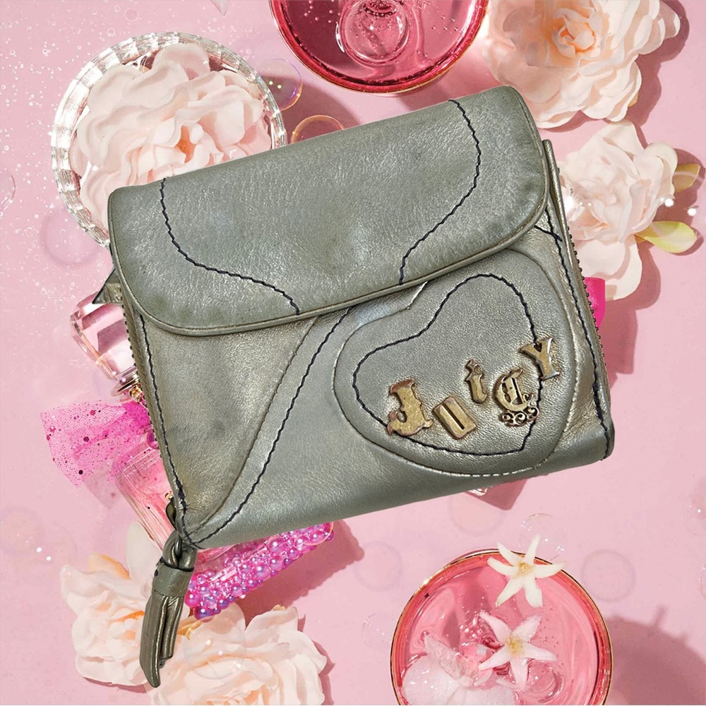 NWT Vintage Y2K Juicy Couture Leather Metallic Gold Wallet